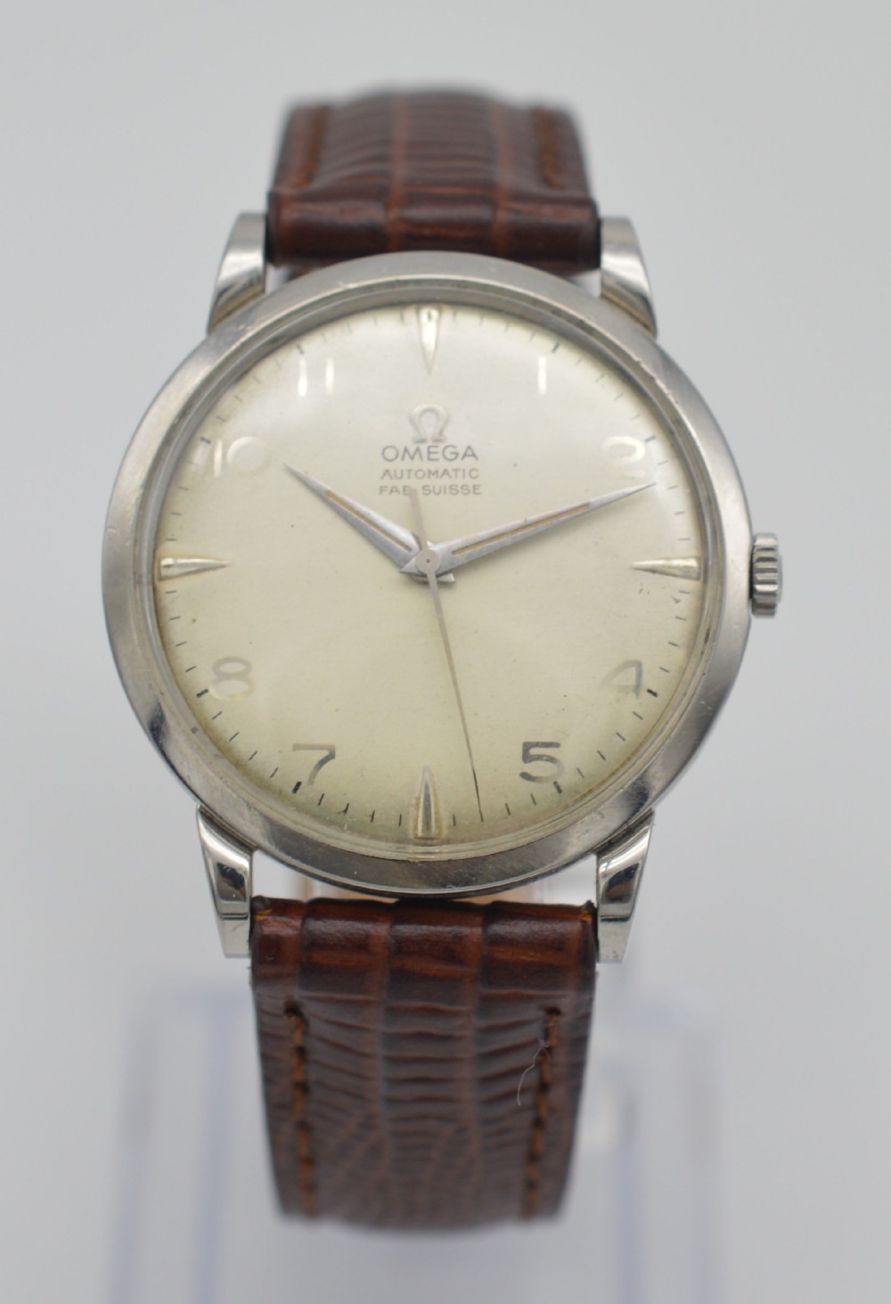 1947 Omega Automatic bumper Wristwatch 995481